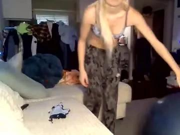 jessecalloway — miss us?? join the private and lets have fun;) #blonde #twink #findom #footfetish #smallboobs [5000 tokens remaining]