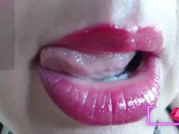 kerly_doll — Full Salivation deep Throat Show 555 #mature #bbw #hairy #machine #deepthroat [555 tokens remaining]