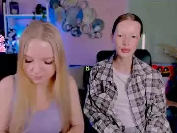Freechat khloebeauty on Chaturbate
