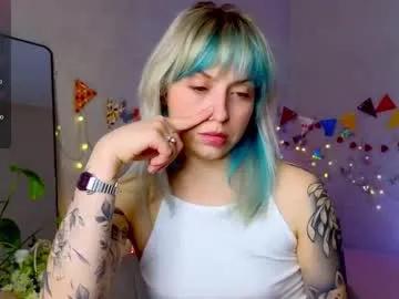 Freechat lavenly on Chaturbate