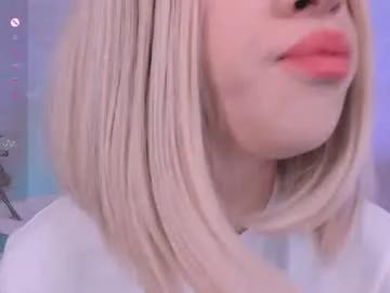 lezy_liza — Sensual striptease  #feet #blonde #pantyhose #daddysgirl #skinny [700 tokens remaining]