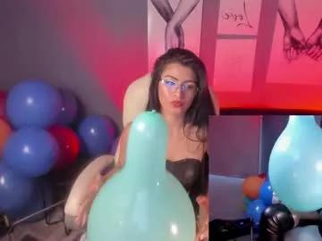 lunaa_lynch — GOAL: Sexy Dance [20 tokens remaining] Let's play with all your cum in my mouth #Anal #squirt #fuckmachine #feet #balloons