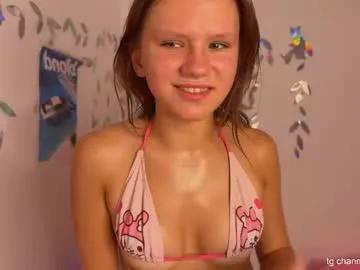 Freechat lxsundolyxl_ on Chaturbate