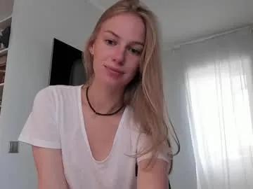 Freechat magic_couple13 on Chaturbate