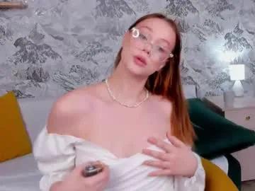 maryhart_ — Straddle the pillow [51 tokens left]  I'm new here, so teach me #new #mature #18 #sweet #natural