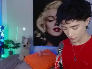 maxiy_001 — GOAL: CUM SHOW [937 tokens remaining] cum #dance #ass #colombian #latino #gay #18