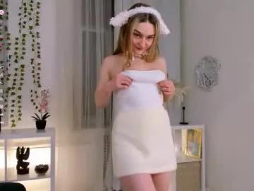 michellecoy — Hey cuties! #18 I'm playful, love a good vibe, and hope you're here for the same! - Goal: hand bra () [76 tokens left] #petite #blonde #daddysgirl #cosplay