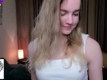 Freechat moonperedz on Chaturbate