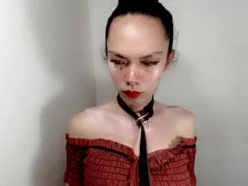 Freechat naughtypetiteangel on Chaturbate