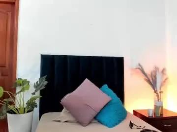 ninacavallli on Chaturbate 