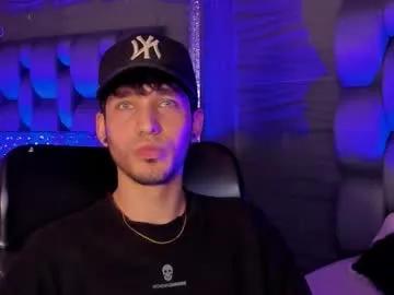 noah_brigth — GOAL: 1. Put oil [33 tokens remaining] . #bigdick #cum #young #latino #bigcock