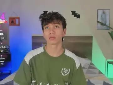 Freechat novaybrian on Chaturbate