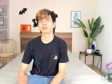 Freechat novaybrian on Chaturbate