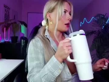 oliviaowens on Chaturbate