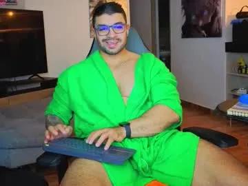 peterjack7 — ClassicTicket: Show in progress.  LETS HAVE FUN, ENJOY AND BE HAPPY #muscle #nipples #master #bigass  #daddy. Tip 50 tokens to get your ticket.  Type /cmds to see all commands.