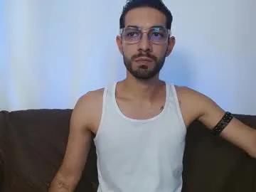 Freechat reypablo1 on Chaturbate