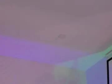 Freechat roseferrera on Chaturbate