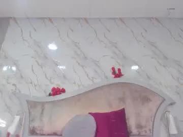 sara_rozze — GOAL: anal with dildo [725 tokens remaining] DO YOU WANT A AMAZING ANAL? COME ON #bigass #bignipples #curvy #anal #hairy