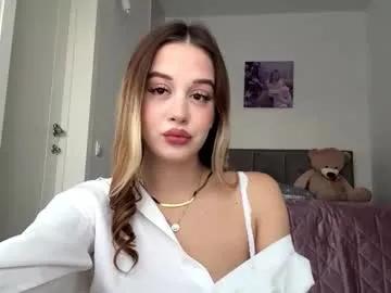 shanicedonelly — Goal: Spin around, show my outfit  My name is Anya! #new #shy #teen #18 #bigboobs [0 tokens remaining]