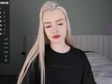 Freechat ssashagarter on Chaturbate