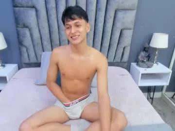 Private stephane_rouss on Chaturbate