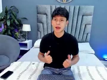 Private stephane_rouss on Chaturbate