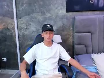 Private stephane_rouss on Chaturbate