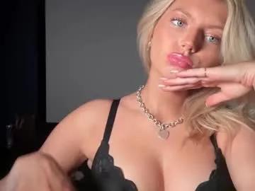 Freechat summerclarke2 on Chaturbate