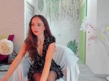 Freechat sunshine13_ on Chaturbate