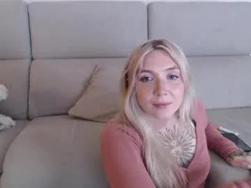 Freechat tattoobbgirl on Chaturbate