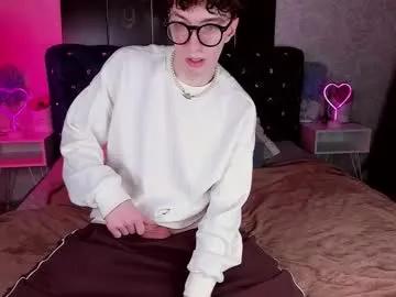 Freechat trevorbenson on Chaturbate