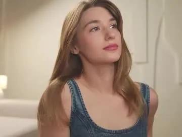 villanelle_l on Chaturbate 