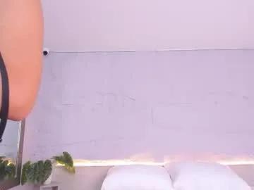 Freechat violettaevans_ on Chaturbate