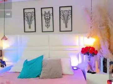 viollet_xoxo —  GOAL: SEXY DANCE GETTIN NAKED  [80]  I'm ready to meet your fantasies   #smalltits   #daddygirls  #mamada #pvt