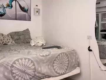 wendy_and_alex1712 — SHOW SQUIRT: PVT IS OPEN #squirt #latina #bigass #anal [1111 tokens remaining]