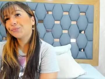 Freechat yayi_derek on Chaturbate