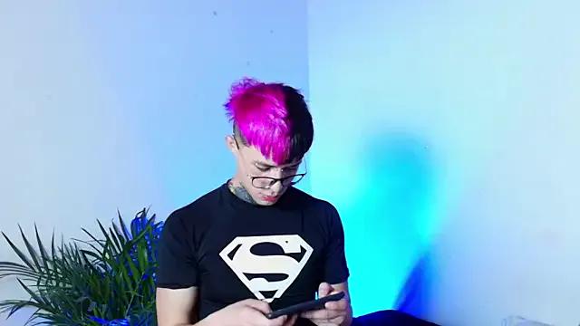 Freechat 7_Saturno_7 on StripChat