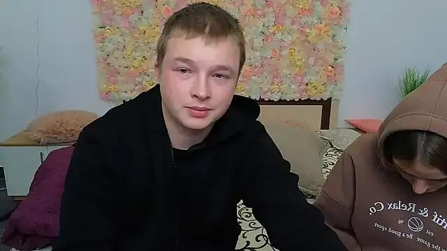 Freechat _Olli__Stiw_ on StripChat