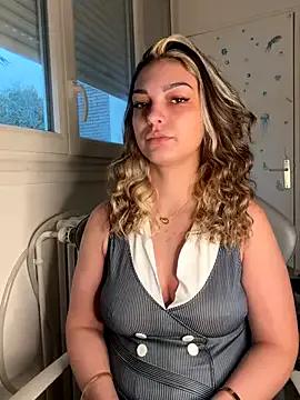 StripChat Ambre_La_nebulleuse is Freechat Ambre_La_nebulleuse — SUCE SEINS NU GROSSE VACHE