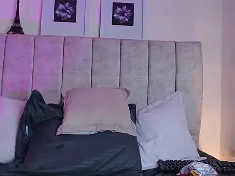 StripChat anicarter is Freechat anicarter — Cameltoe in doggy