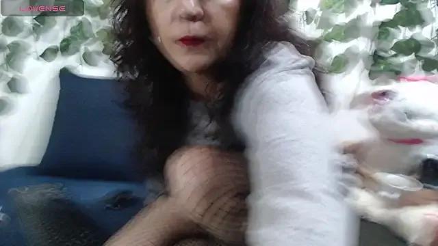 Freechat ariana_sanz1 on StripChat