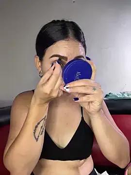 Azuna25 — Baile sexy