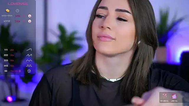 BabbyAisha on StripChat 