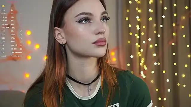 beckymadsons — Air kiss