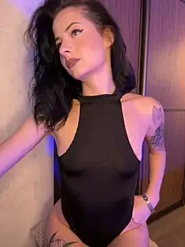 bigJuicyPussy — Domi in the ass