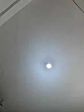 Freechat bustytemptress1 on StripChat