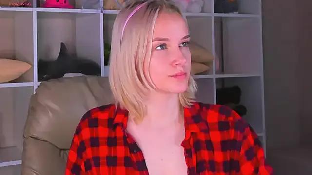 Freechat Carolin_Miller on StripChat