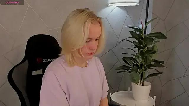 Freechat Carolin_Miller on StripChat