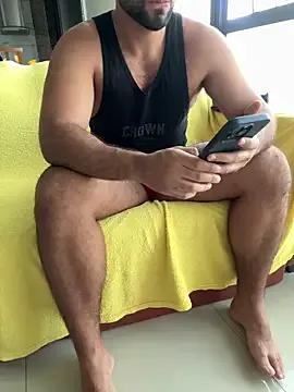 CasadoLutadorBigStuds on StripChat 