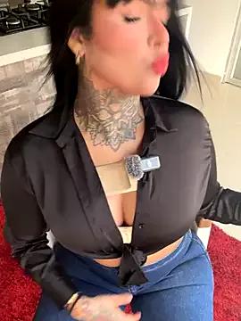 curvyliciousss — Welcome back mami